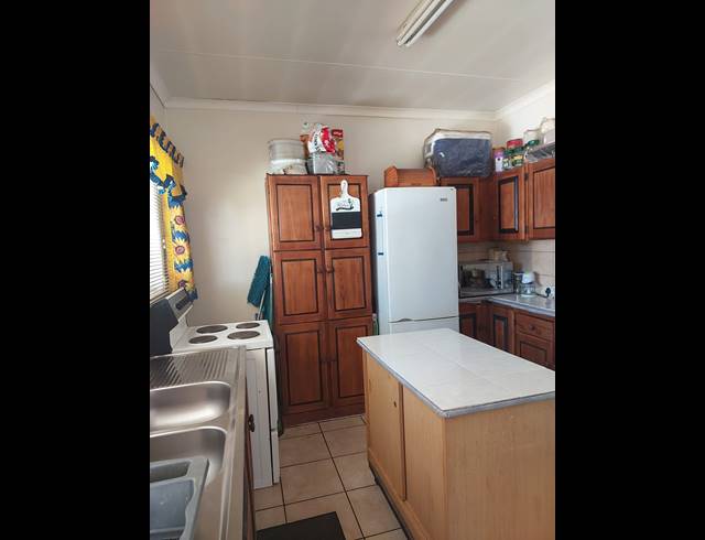 3 BEDROOM HOUSE FOR SALE IN VANDERBIJLPARK SE 6